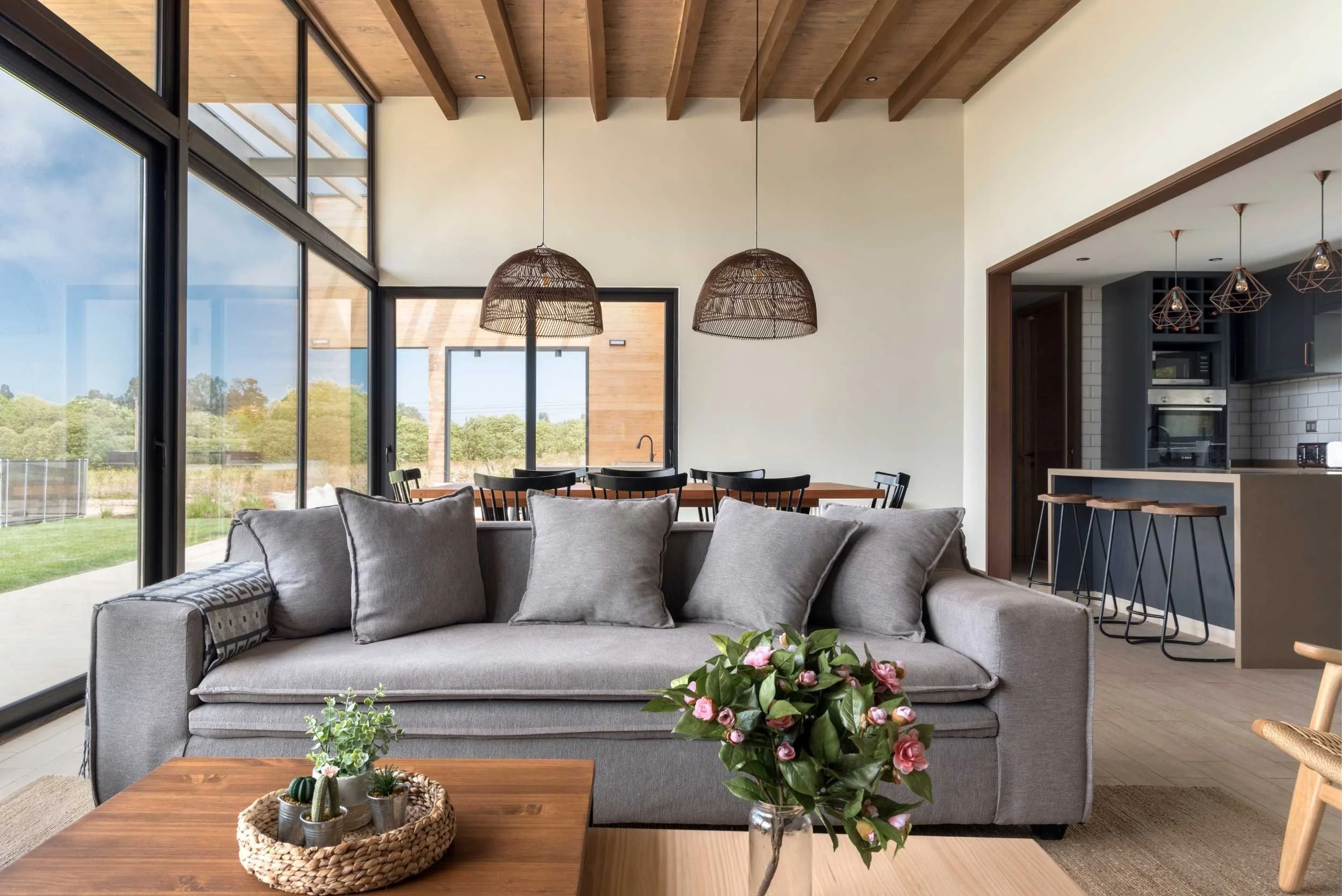 Casa Lineal - Santo Domingo - Interior de frente.jpg